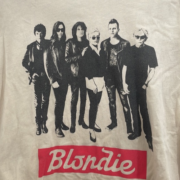 Blondie Pollinator shirt from tour size medium - Picture 2 of 3